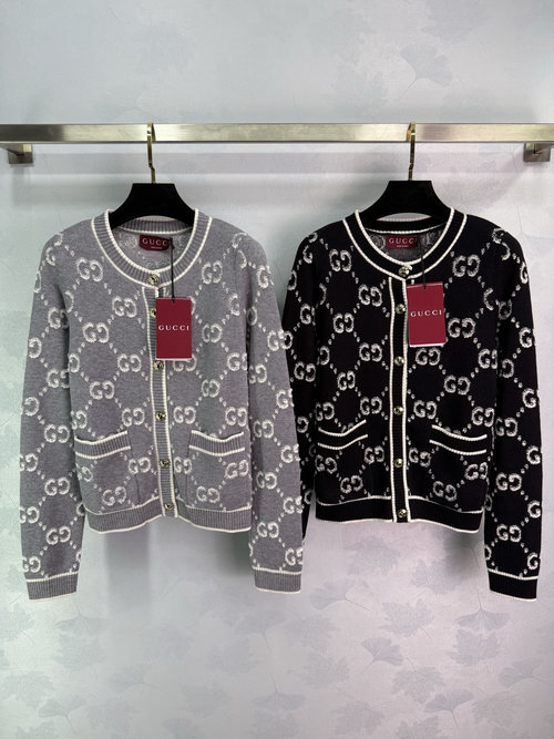 Gucci Classic GG Logo Knitted Cardigan with Metal Buttons, Elegant Design