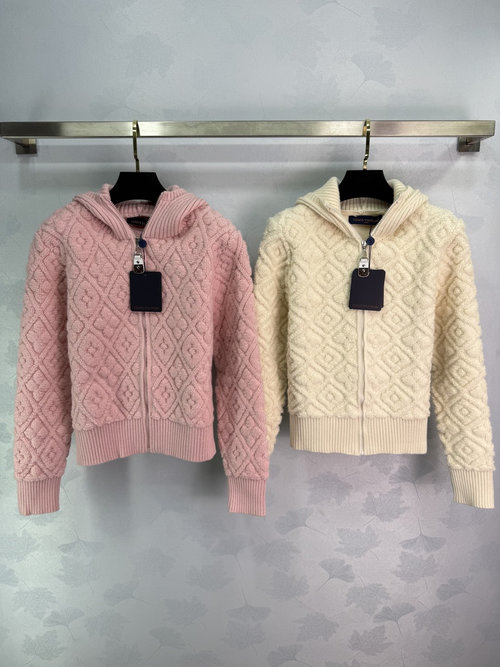 Louis Vuitton Diamond Pattern Knitted Hoodie, High-Quality Wool for Warmth