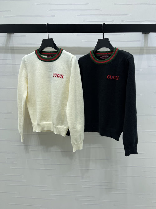 Gucci Letter Logo Pullover Long-Sleeve Sweater with Contrast Collar for Layering
