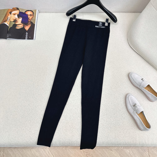 Brunello Cucinelli Comfy Knitted Logo Leggings for Elegance
