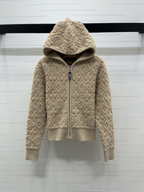 Louis Vuitton New Style: Knit Zip-Up Cardigan Featuring Clover Emblem and Textured Design
