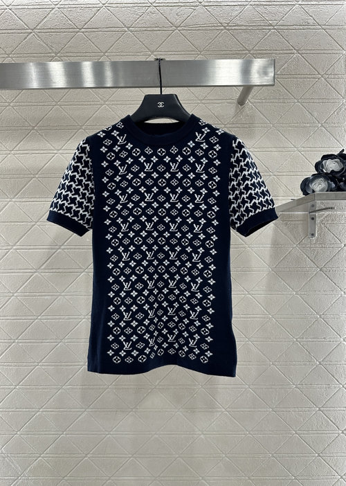 Louis Vuitton Custom YB Wool Knit Round Neck Short Sleeve Sweater with Logo and Checker Pattern
