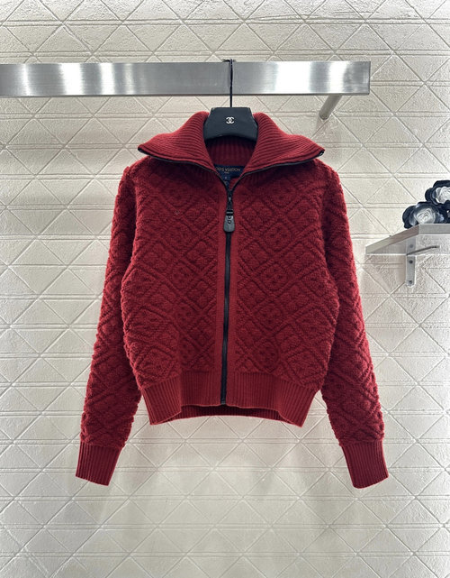 Louis Vuitton Jacquard Knit Ski Series Zippered Coat with Four-Leaf Clover Pattern