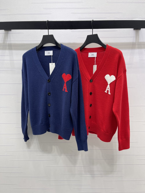 Ami Classic Collection: Contrast Heart Crochet V-Neck Long-Sleeve Cardigan