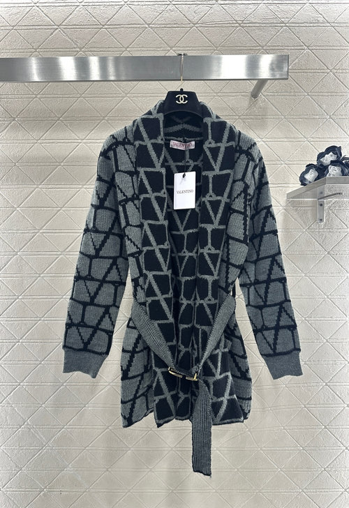 Valentino Black - White or Gray - Black Double - Sided Jacquard Belted Knit Coat