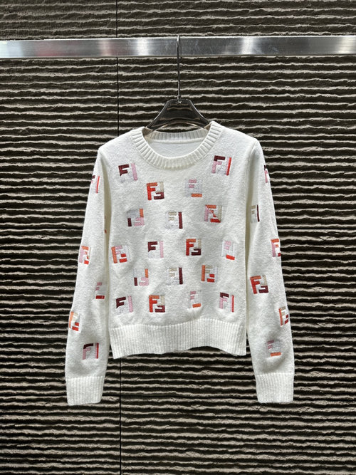 Fendi New Gradient Letter Pullover Sweater
