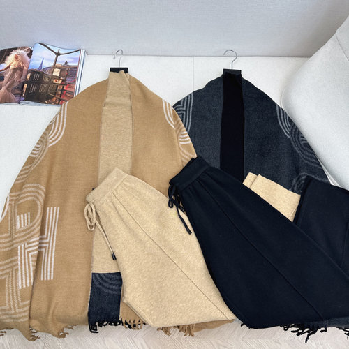 Hermes Popular Knit Set with Logo Scarf and High Neck Base Layer