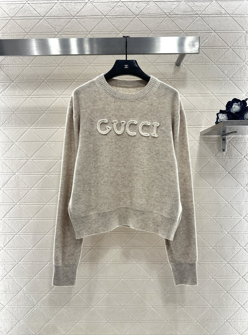 Gucci Hooked Knit Sweater with Logo, Comfortable and Stylish