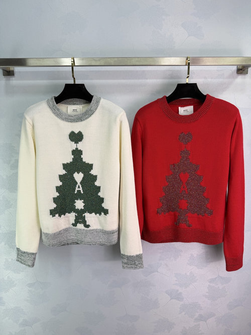 Ami Christmas Limited Knit Pullover Embellished with Heart and Tree