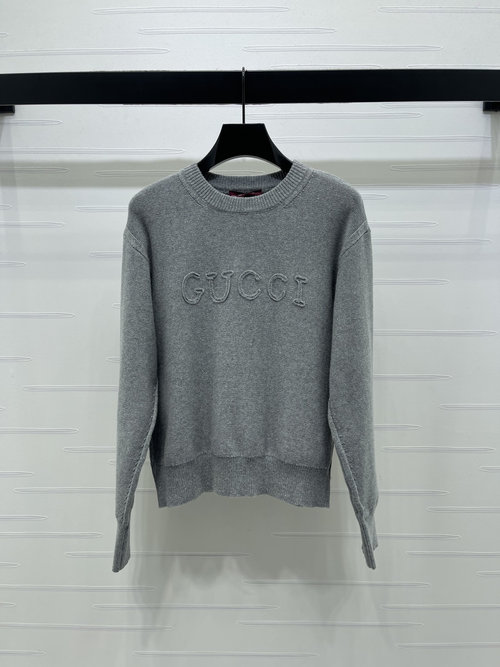 Gucci Customized Wool Hooked Letter Round Neck Sweater
