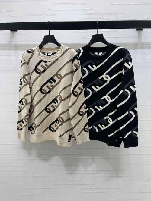 Fendi High-Quality Knit Pullover with Contrast Letter Logo