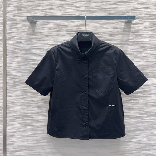 Prada Elegant and Sophisticated Shirt Made of Premium Imported Material with a Streamlined Design