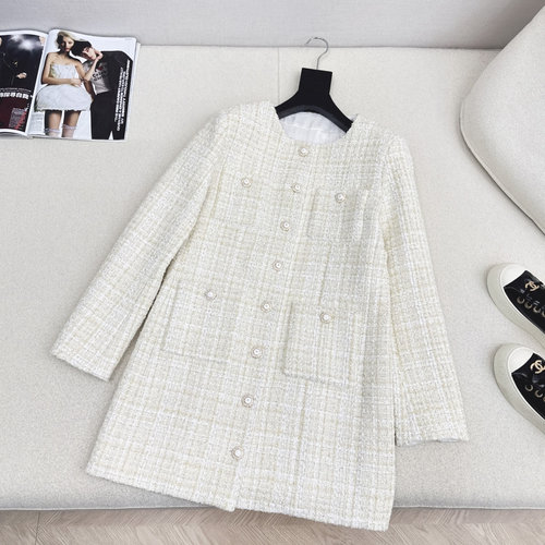 Chanel Exquisite Beige Tweed Coat with Pearl Buttons