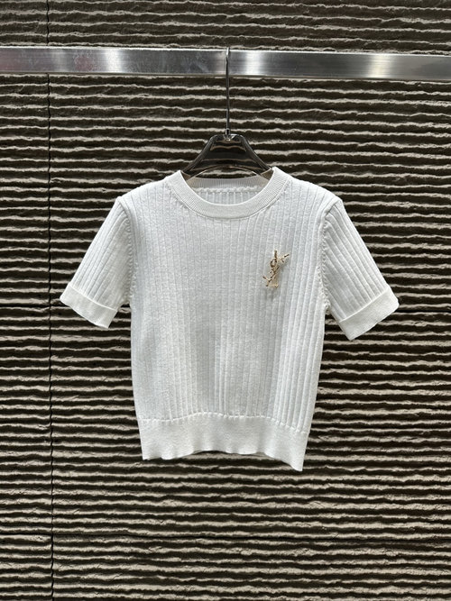 Yves Saint Laurent Round - Neck Knitted Short - Sleeve with Brooch