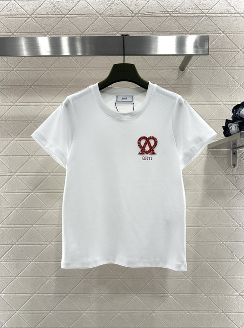 Ami Beaded Letter Logo T - Shirt, Classic Colors and High - End Appeal
