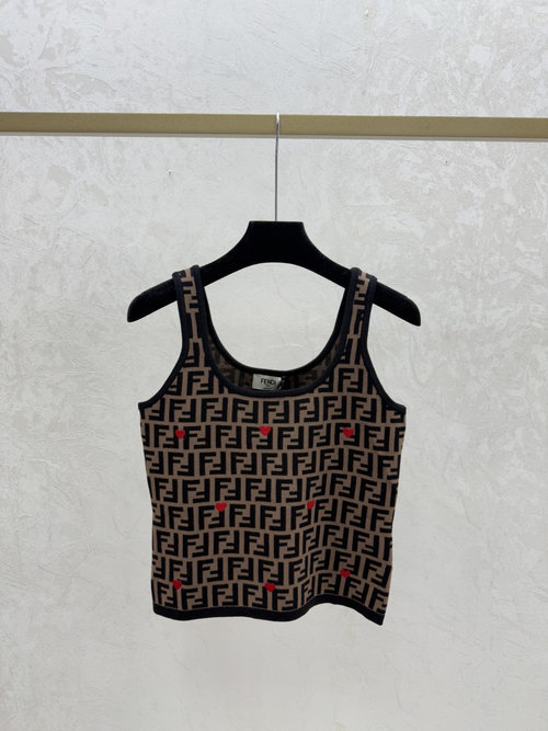 Fendi Contrasting Vintage Letter Round-Neck Knit Vest in Coffee Tone