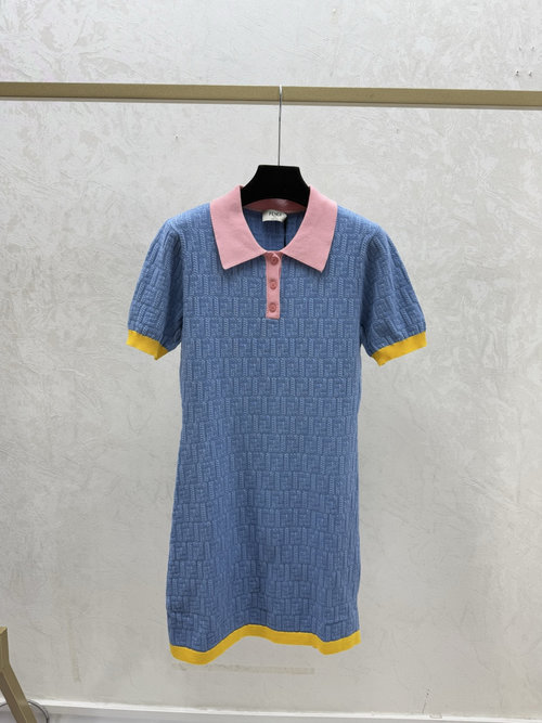 Louis Vuitton Solid - Color Floral - Letter Jacquard V - Neck Knitted Long - Sleeve Cardigan in Khaki