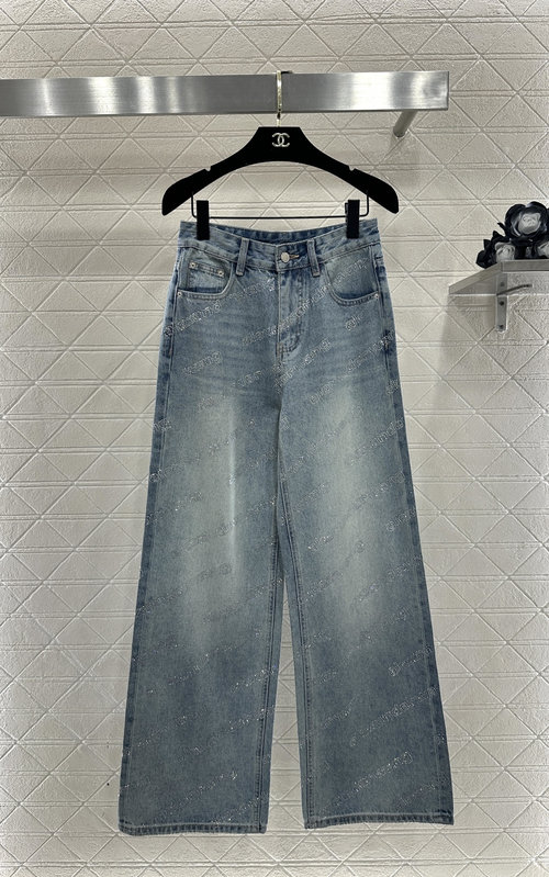 Alexander Wang Trendy and Flattering High-Waisted Diamond-Embellished Straight Jeans