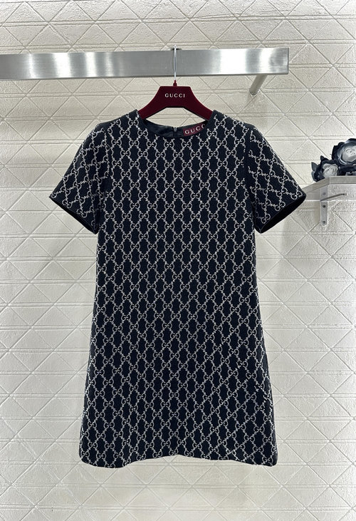 Gucci Sequined Short Sleeve Luxury Retro Dress