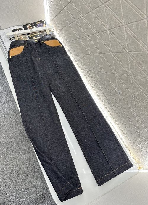 Louis Vuitton Zip-up Vest and Straight-leg Pants Combo in YB Twill Cotton