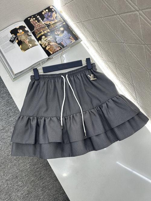 Louis Vuitton Color - Block Zipper Jacket with Ruffled Skirt Combo