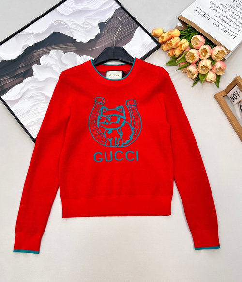 Gucci Zodiac-themed Round-neck Knit Top with Fun Patterns