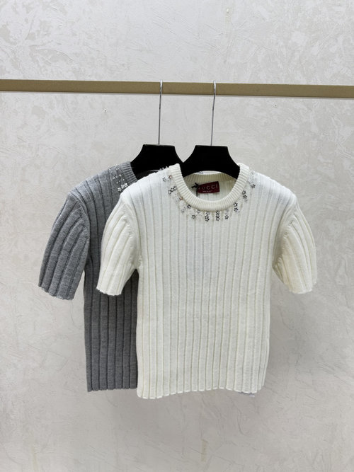 Gucci Solid Color Beaded Round Neck Short Sleeve