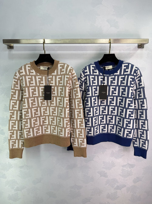 Fendi Classic Double-F Monogram Knitted Sweater in Brown-White and Blue-White