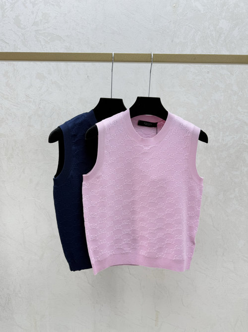 Gucci Sophisticated Pink and Royal Blue Solid Floral Knit Vest