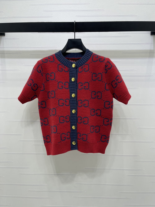 Gucci Stylish Jacquard Knit Short-Sleeve Cardigan with Pattern