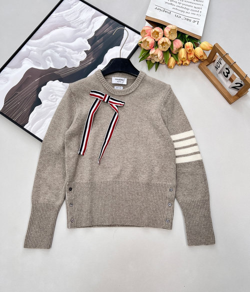 Thom Browne Long-Sleeved Knitwear with Detachable Bow and Bars