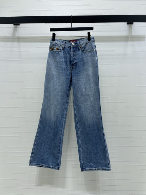 Gucci Trendy High-Waisted Straight Leg Jeans with Horsehoe Buckles