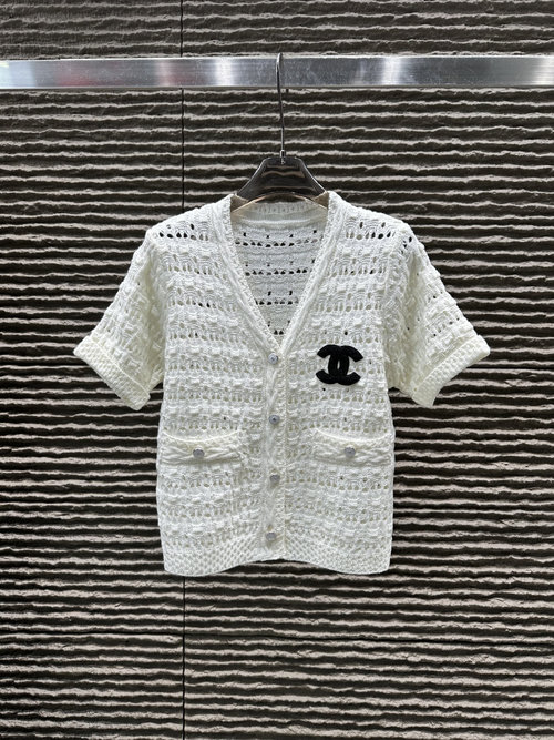 Chanel Elegant Cut-out Short Sleeve Cardigan