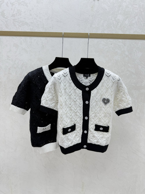 Chanel Color - Blocked Round Neck Hollow Knit Short Sleeve Cardigan in White & Black