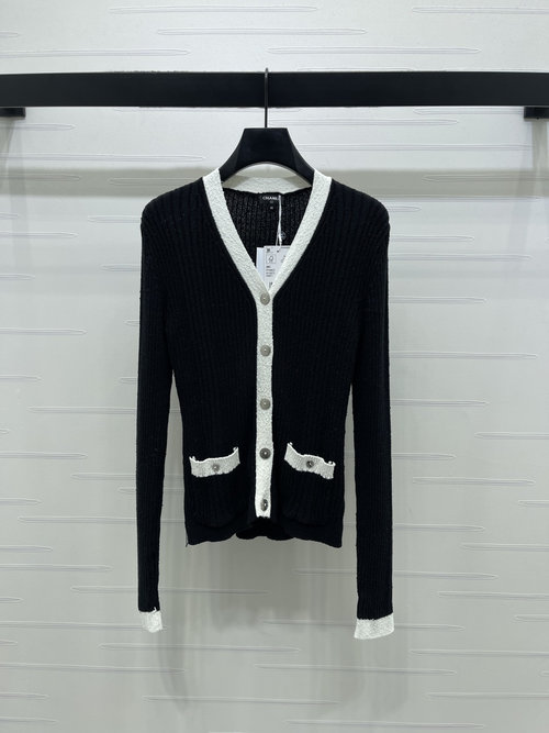 Chanel V-Neck Knit Cardigan with Button and Pocket