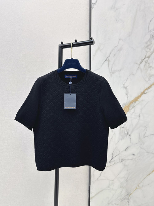 Louis Vuitton Distinctive Jacquard Logo Wool Blend Top