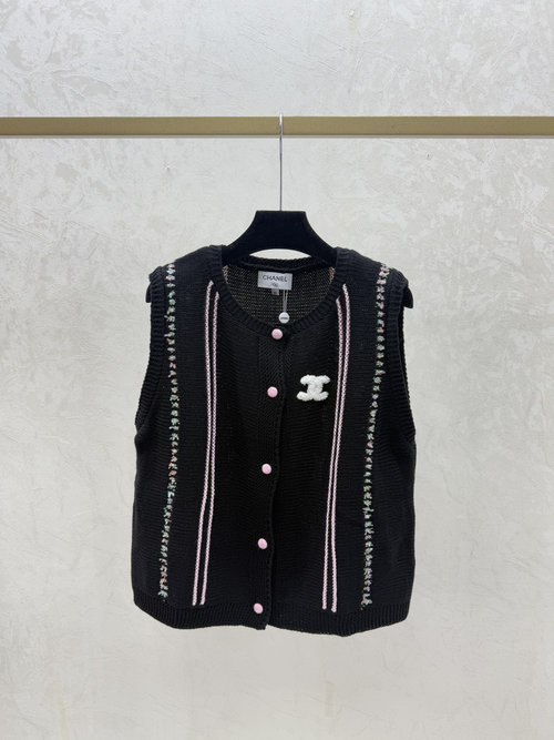 Chanel Contrast Color Jacquard Round-Neck Knit Vest Cardigan in Black