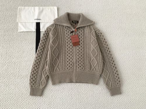Loro Piana Cashmere Zipper Cardigan for Comfort