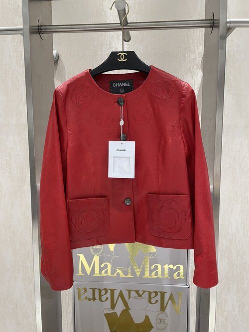 Chanel Chanel Vintage Series Camellia Embroidery Leather Jacket