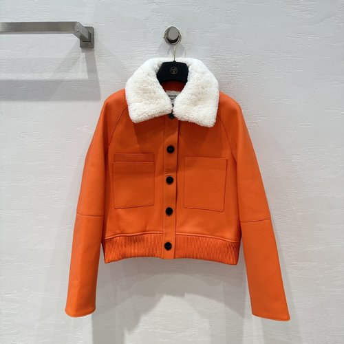 Hermes Premium Sheepskin Quilted Jacket with Detachable Collar, Unparalleled Craftsmanship