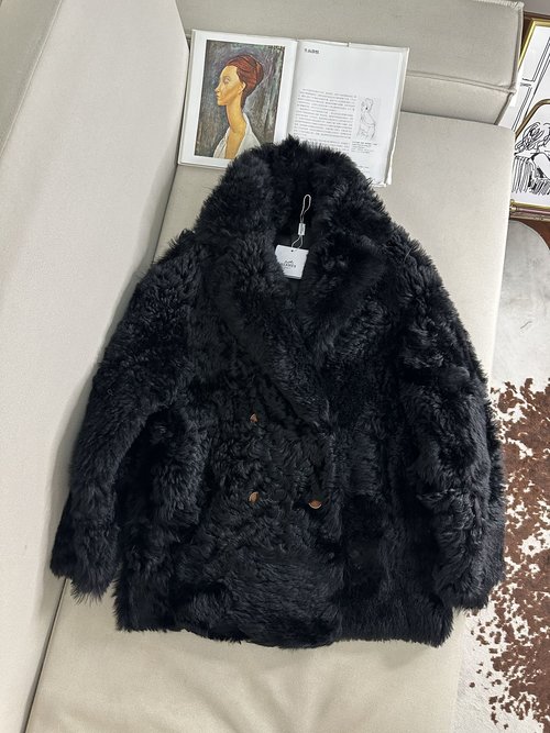 Hermes Rare and Luxurious Top-Grade Merino Sheepskin Coat with Custom Hardware