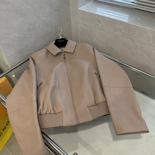 Hermes Exclusive High-end Original Lambskin Jacket with Faux Fur Collar