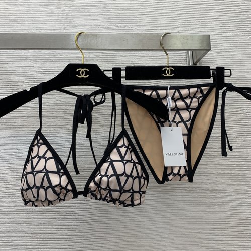 Valentino Bikini Set with Classic Letter Logo for Beach