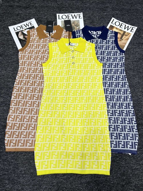 Fendi Double-F Knitted Sleeveless Dress with Polo Collar Design