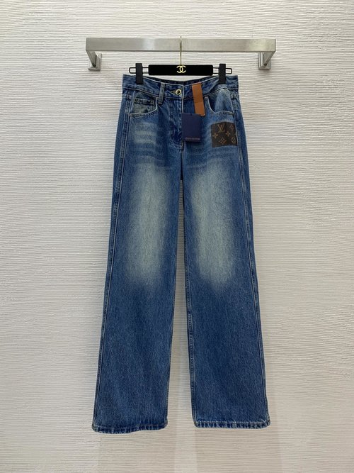 Louis Vuitton Original Logo Jeans with Classic Plaque in Blue