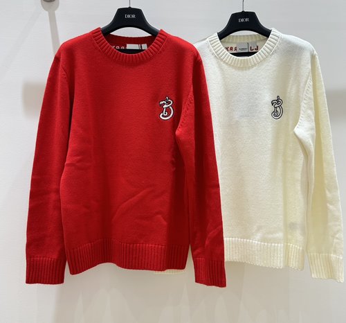 Burberry Fashionable Unisex Wool Knit with Animal Snake Embroidery