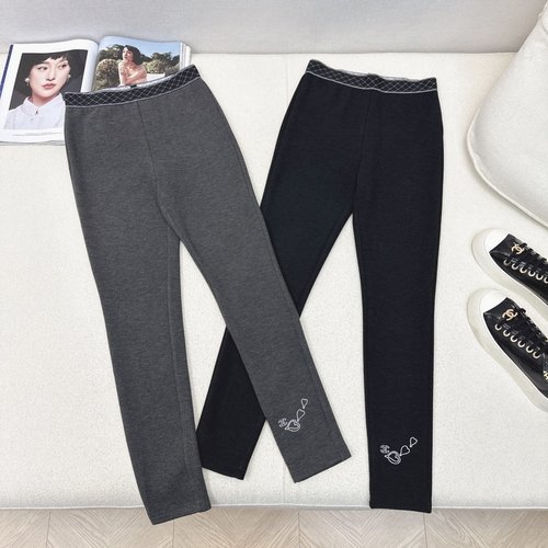 Chanel Soft Fleece-Lined Leggings with Embroideries