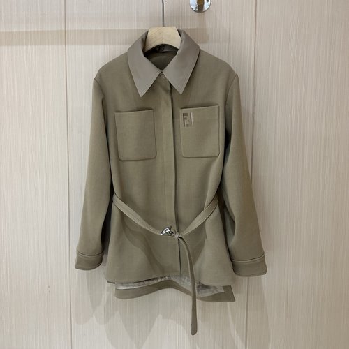 Fendi Stylish Trench Coat with Imported Fabric and Sheepskin