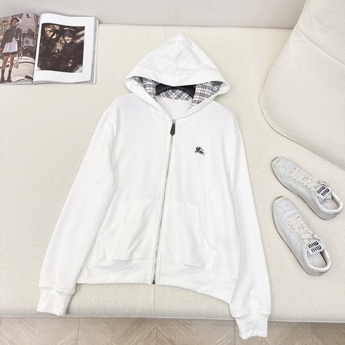 Burberry Zippered Hooded Casual Jacket, Stylish for All