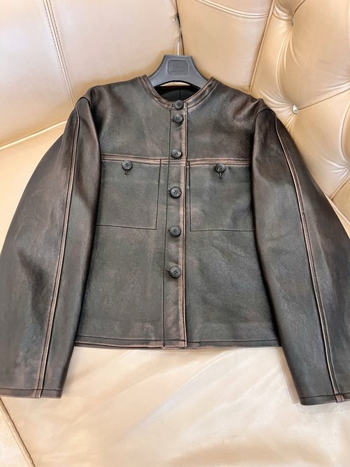 Hermes Exclusive Vintage - distressed Lambskin Jacket with 3D Tailoring